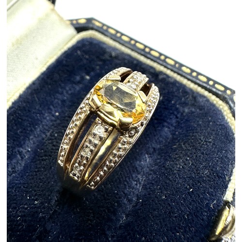 133 - 9ct gold citrine & diamond ring weight 3.5g