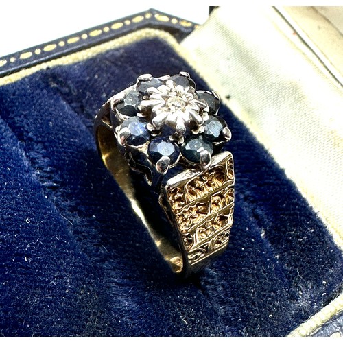 129 - 9ct gold sapphire & diamond ring weight 3.8g