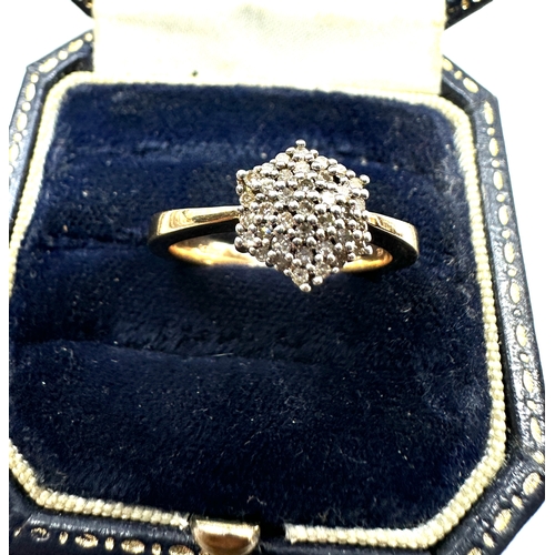 136 - 9ct gold diamond ring weight 3.8g