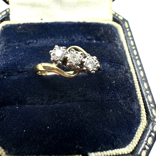 139 - 9ct gold diamond ring weight 1.9g