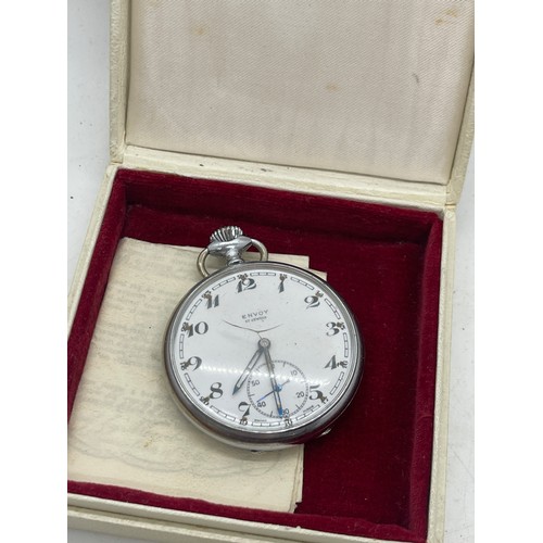 430 - Mens Vintage Envoy Pocket Watch Hand-Wind Working