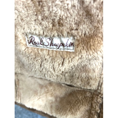 196 - Vintage sheep skin coat, size 14