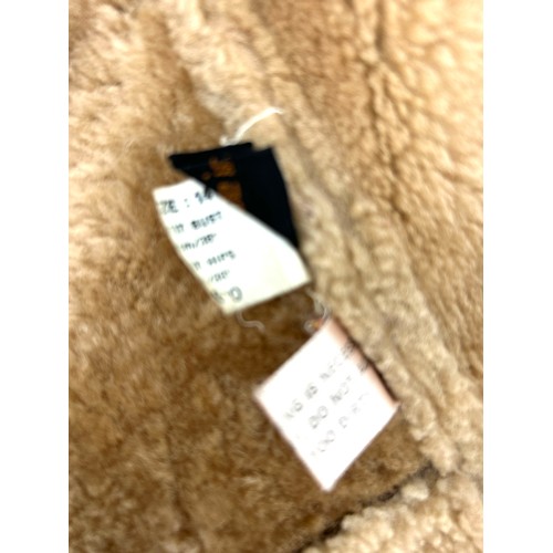 196 - Vintage sheep skin coat, size 14