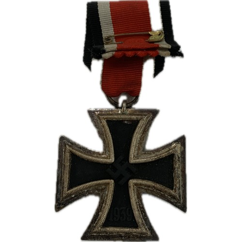 488 - WW2 German iron cross medal