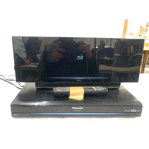 94 - Logik Digital TV, L19 DVD b19, untested and a panasonic DVD player