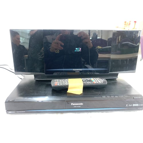 94 - Logik Digital TV, L19 DVD b19, untested and a panasonic DVD player