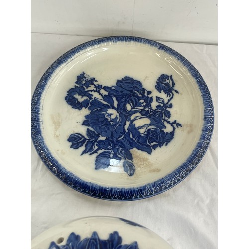 222 - Large staffordshire Ironstone cheese dish