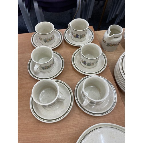 126 - Part Royal Doulton Harvest Garland L.S 1018 table ware includes Tureens, cups, plates etc