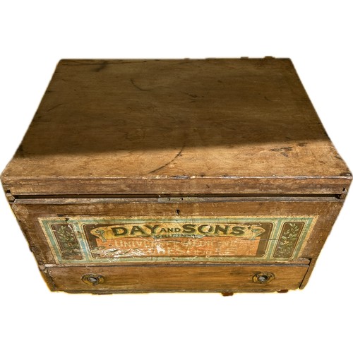 163 - Vintage Veterinarian wooden chest with tools etc, approximate measurements: 21 x 16 x 13 inches