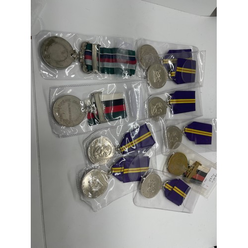 494 - Dealers lot of 7 Kenyan 25th Anniversary of Independence Medals, 2 Pakistan 1956 republic Medals and... 