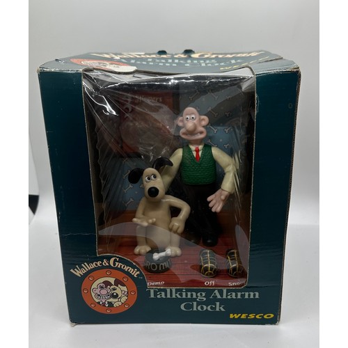 453 - Boxed Wallace and Gromit Talking Alarm clock