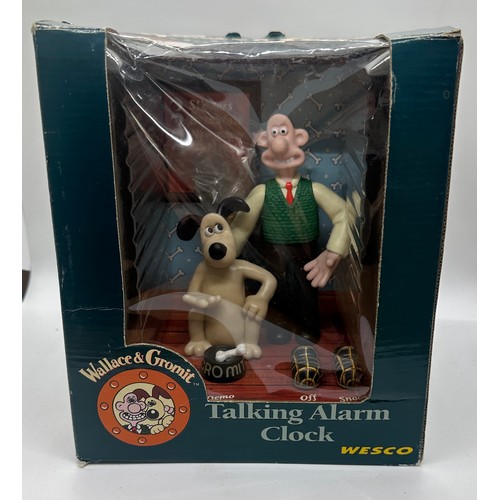 453 - Boxed Wallace and Gromit Talking Alarm clock