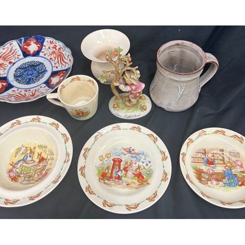 31 - Selection of pottery to include Royal Doulton Bunnykins bowl, mug, plate, hummel figure a/f, studio ... 