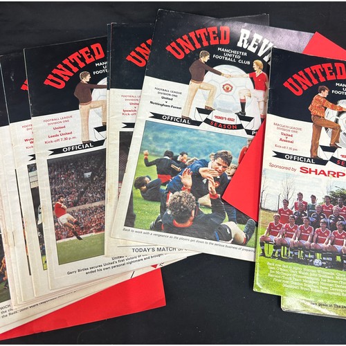 261 - Selection of vintage Manchester United football programmes to include years 87-88, 81-82, 83-84, 82-... 