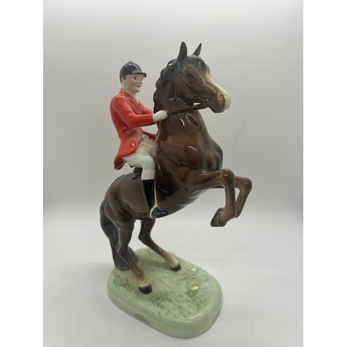 1 - Rare Beswick Horses ‘Huntsman On Brown Rearing Horse’ #868 1952-95: V.G.C