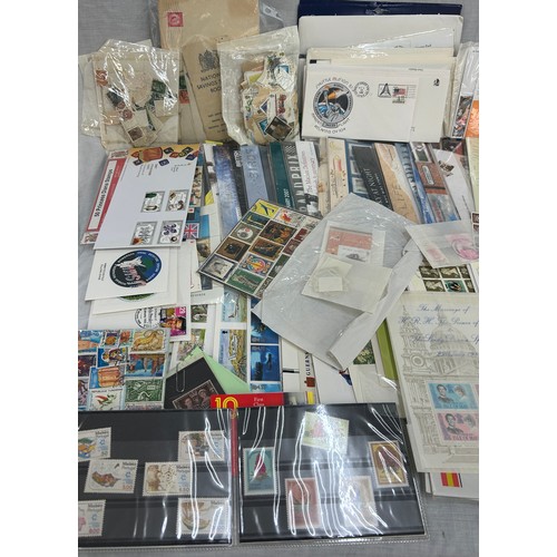 450 - Selection of new and used stamps