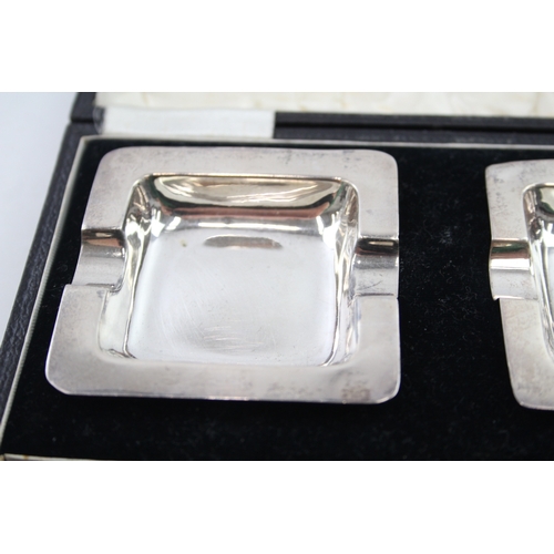 16 - 2 x Vintage Art Deco Plain .925 sterling silver ashtrays boxed