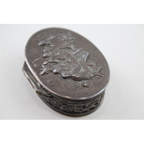 40 - .850 silver figural snuff box