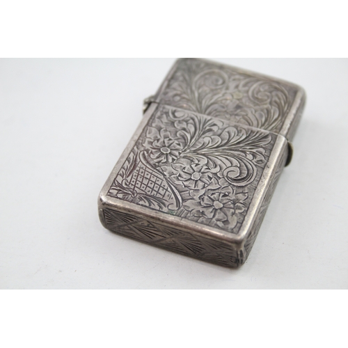 42 - .850 silver case lighter