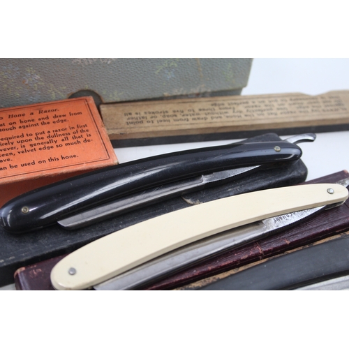 487 - Vintage Cut Throat razors