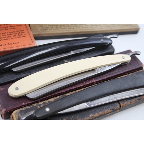 487 - Vintage Cut Throat razors