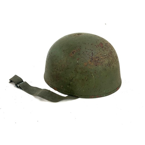 533 - British military combat helmet 1979