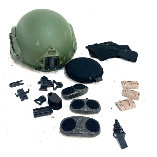 530 - Vintage Military foliage green helmet