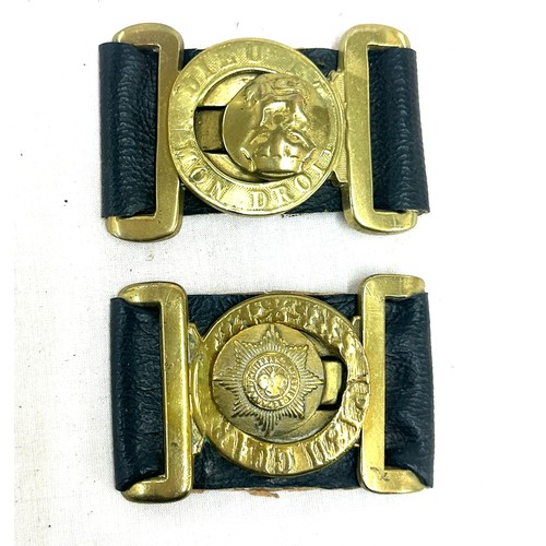 487 - The Irish Guards - British Army Waist Belt Buckle / Locket - Brass, British army issued infantry int... 