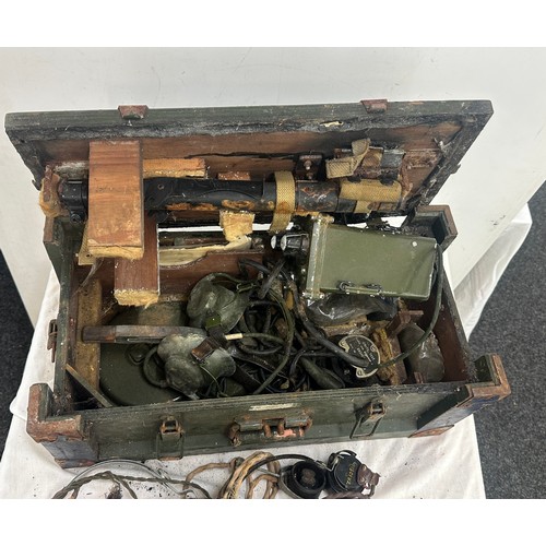 256 - Military mine detector from 1960, as found condition
Marked on paperwork inside as packaged Hereford