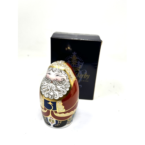 453 - Boxed Royal Doulton paperweight santa claus gold stopper