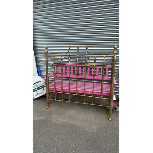 100M - 4'6 Brass bed, ends only, no irons or springs