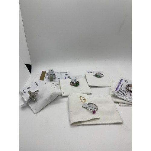 528 - Selection of  silver Ladies Gemporia rings With dust bags and COAs