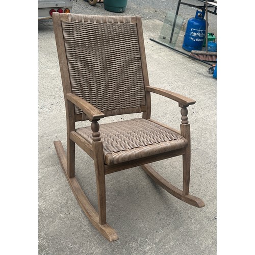 331 - Outdoor LG garden rocking chair