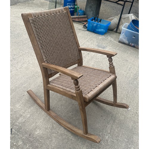 331 - Outdoor LG garden rocking chair