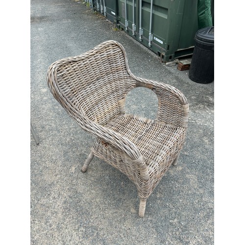 309 - Outdoor wicker chair