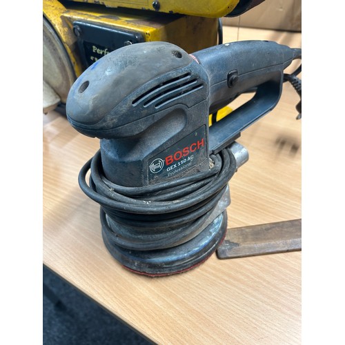 319 - Belt sander and 2 others untested