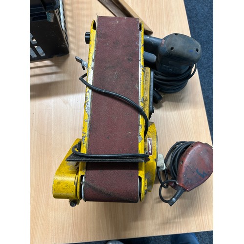 319 - Belt sander and 2 others untested