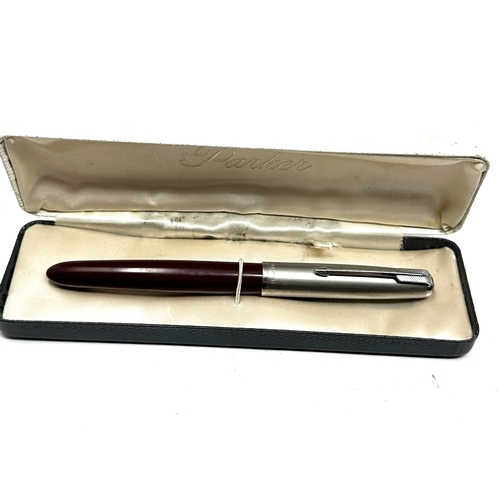 508 - Boxed Vintage parker 51 fountain pen burgundy case