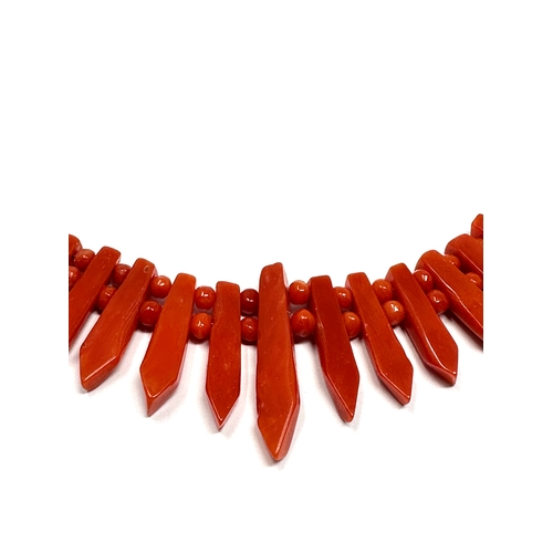 52 - Vintage coral collar necklace weight 40g