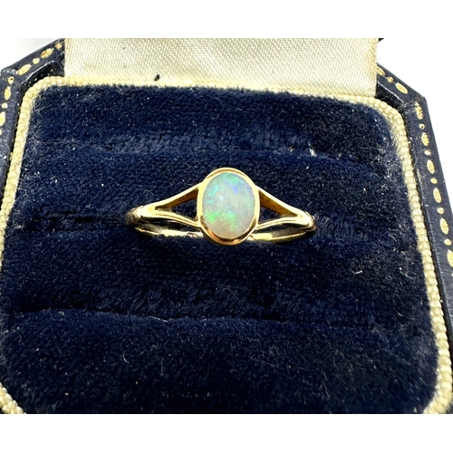 54 - Antique 18ct gold opal ring weight