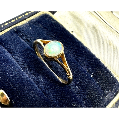 54 - Antique 18ct gold opal ring weight