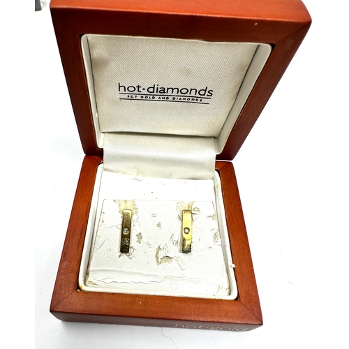 71 - boxed 9ct gold hot .diamond earrings