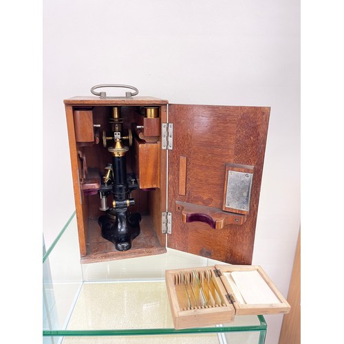 75A - Vintage Voigtlaender Braunschweig MK IVA brass and metal microscope complete with lenses fitted in a... 