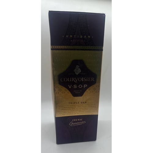 87 - Courvoisier V.S.O.P Cognac - Triple Oak