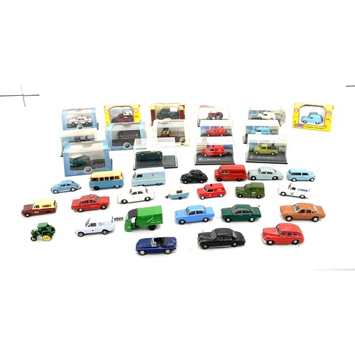 99 - Large selection of assorted die cast cars, trucks, some boxed includes Trackside etc