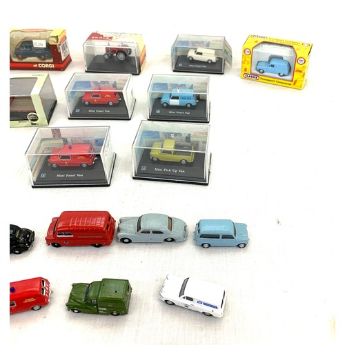 99 - Large selection of assorted die cast cars, trucks, some boxed includes Trackside etc