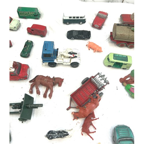 98 - Large selection of vintage and later die cast cars, farm animals etc