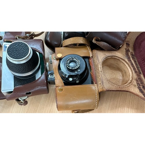 56 - Selection of vintage cameras to include Werra, Malina etc- untested