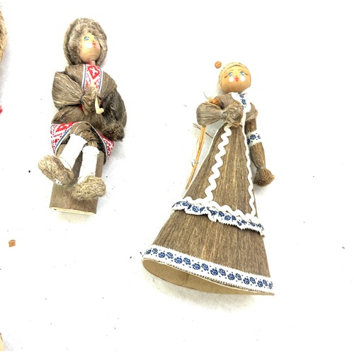 37 - Selection of vintage toys to include a wooden Pinocchio puppet and various dolls