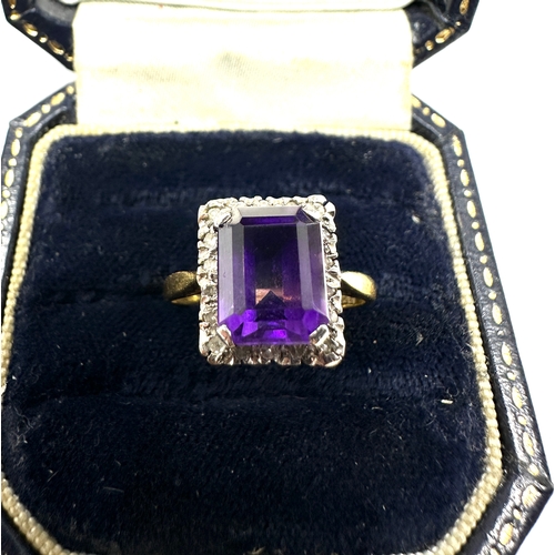 90 - 18ct gold amethyst & diamond halo ring weight 3.6g